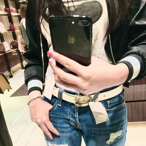 Meet your Posher, Edwina